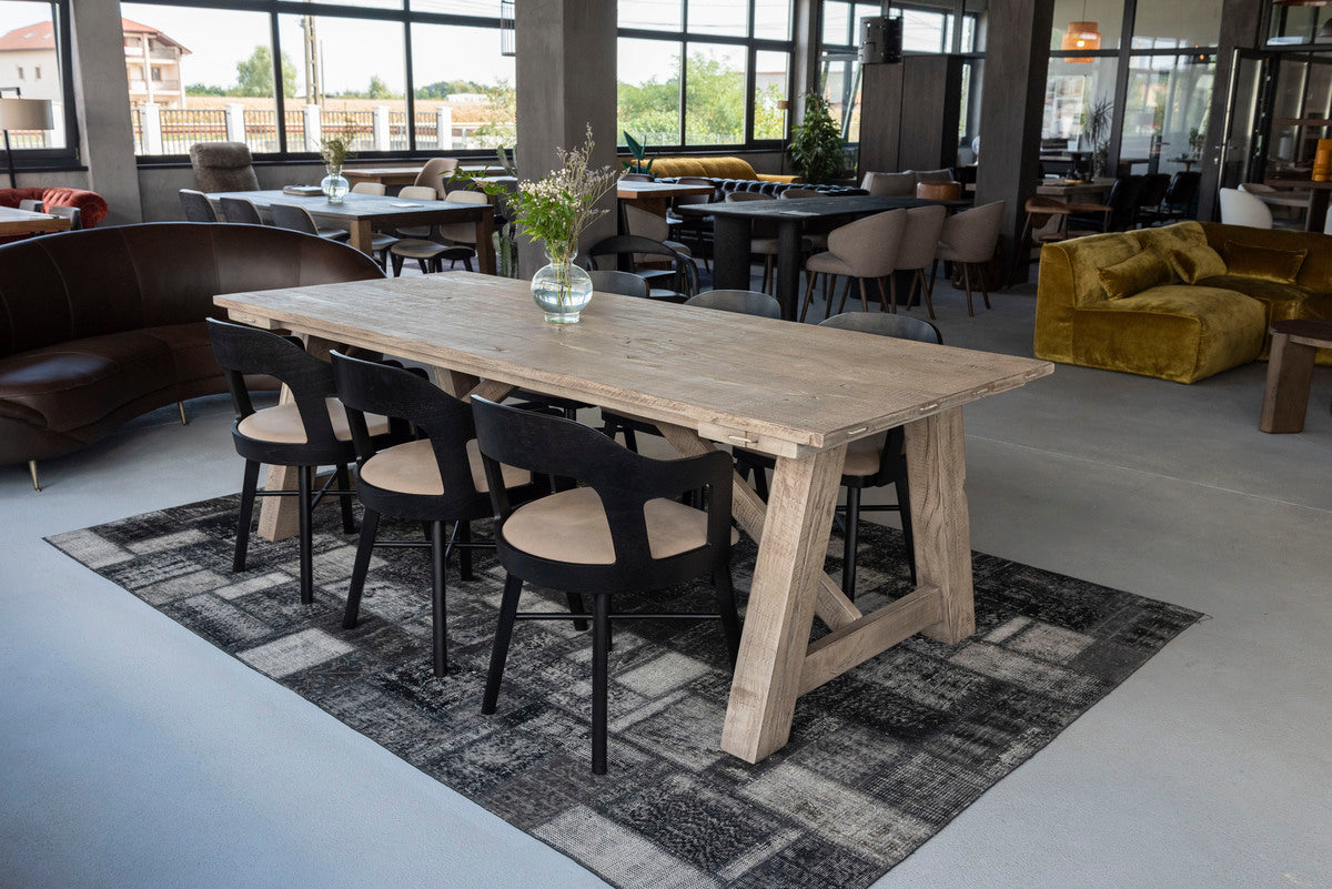 Masa de sufragerie Castle