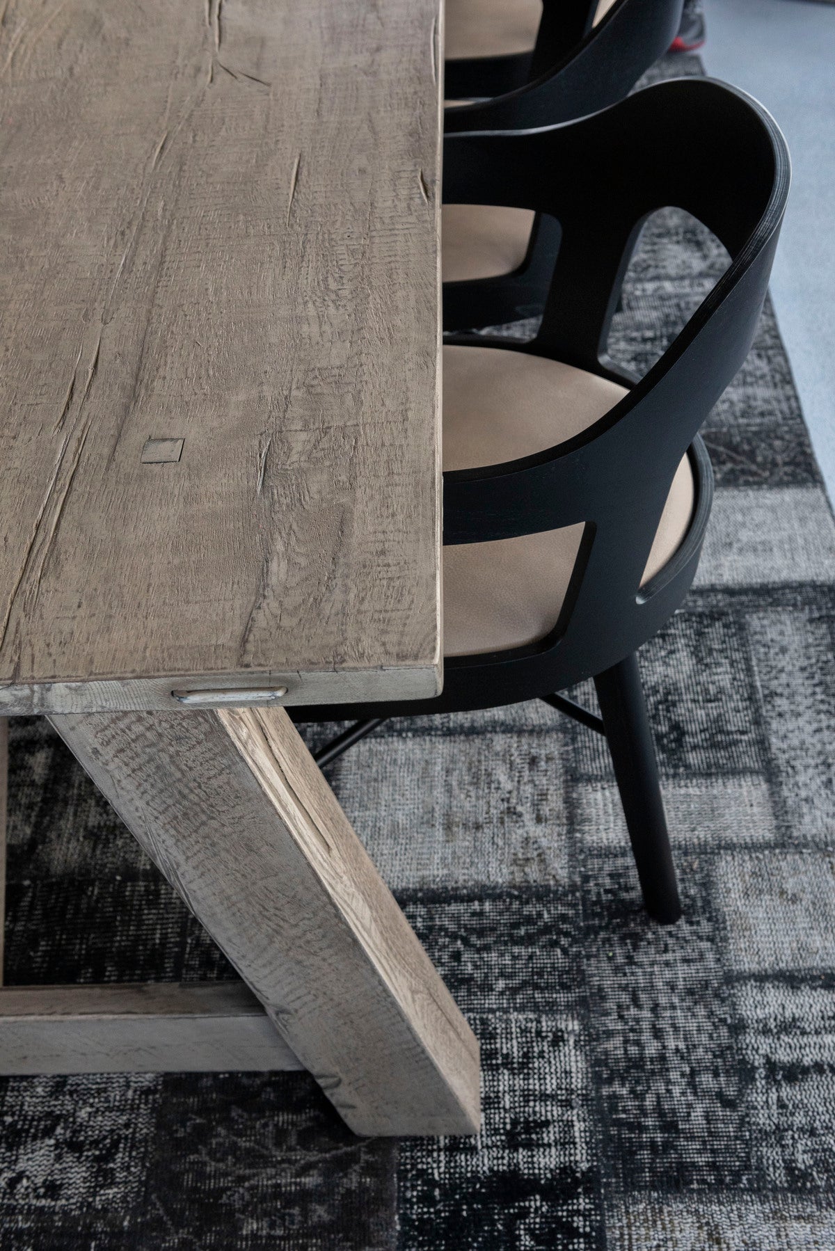 Masa de sufragerie Castle