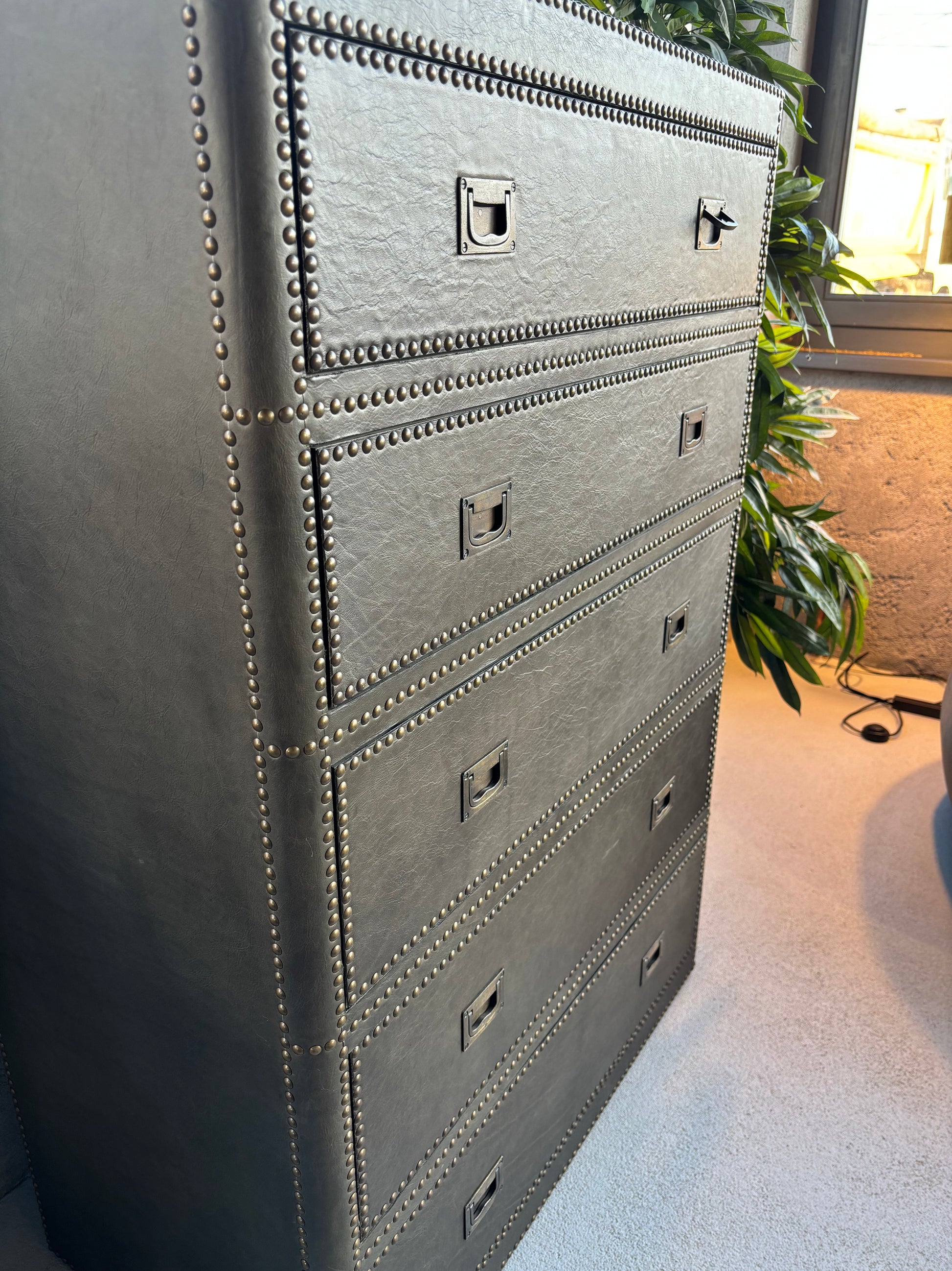 Parchment chest 5 drawers