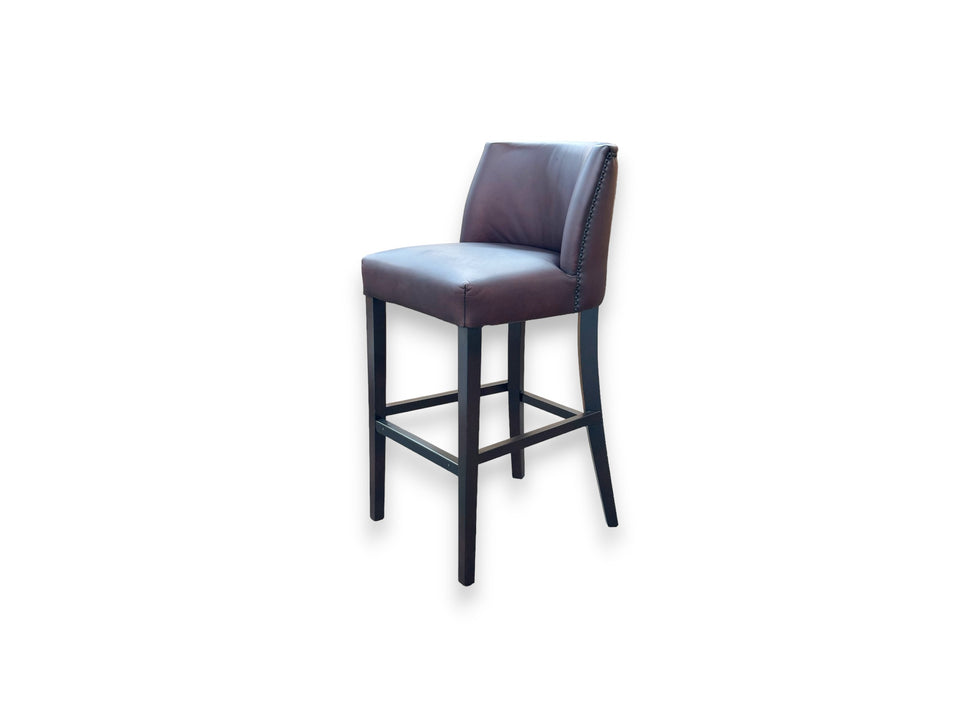 Justine Barstool