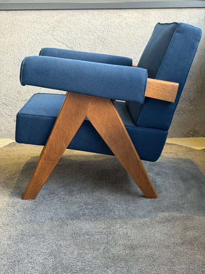 Brief low Armchair (Hardy)