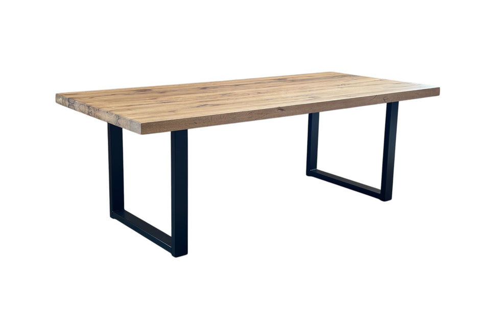 Manhattan dining 220x100 - SALR01097